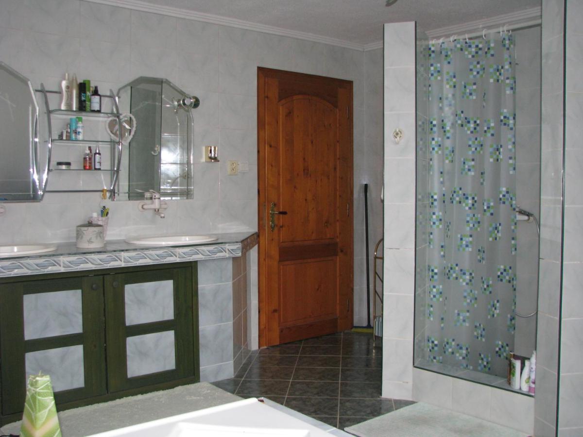 Penzion Piano Daire Liptovský Mikuláš Dış mekan fotoğraf