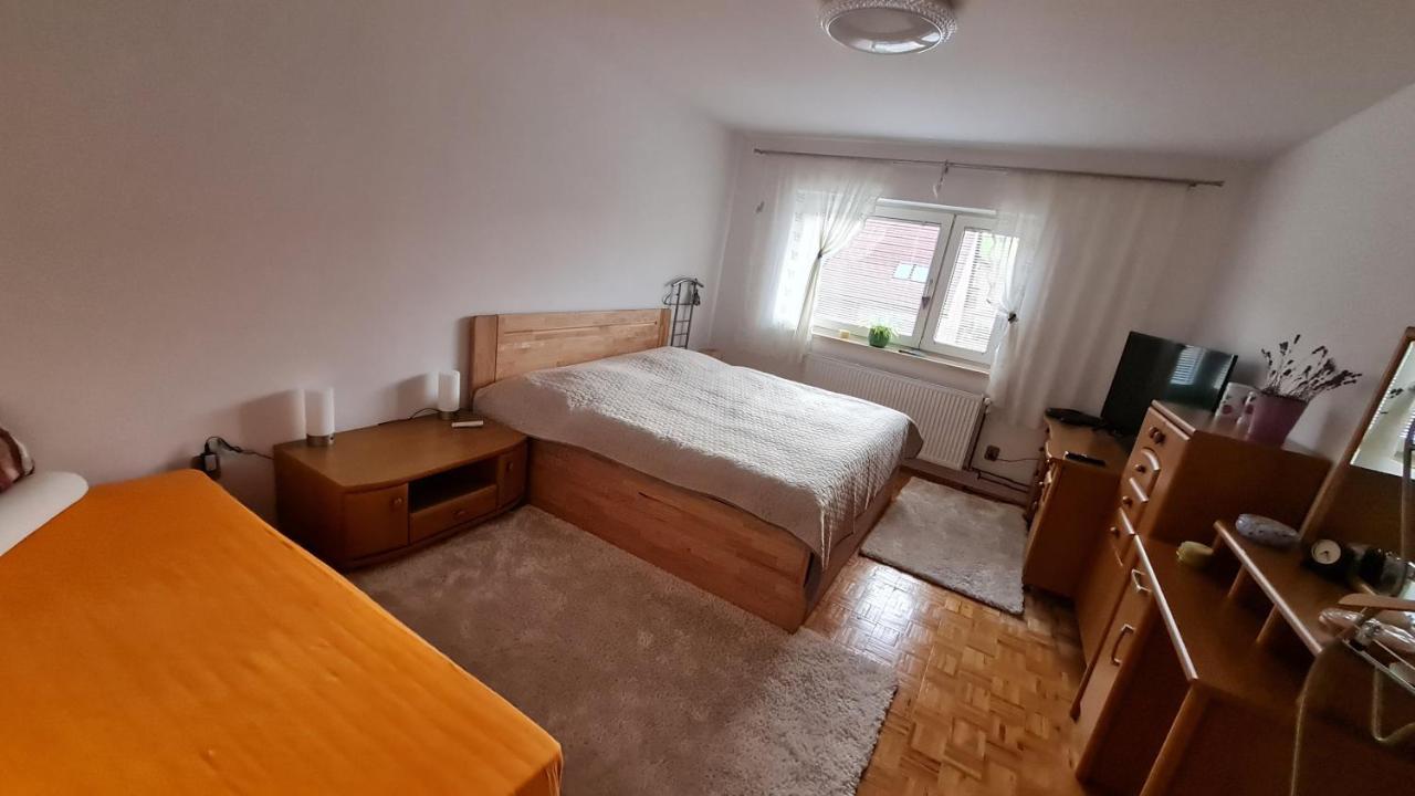 Penzion Piano Daire Liptovský Mikuláš Dış mekan fotoğraf